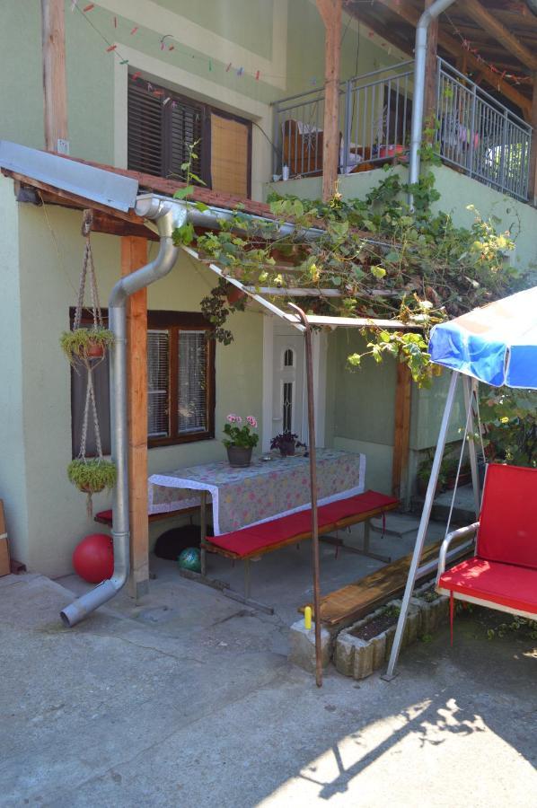Apartman Km Dordevic Soko Banja Exterior foto